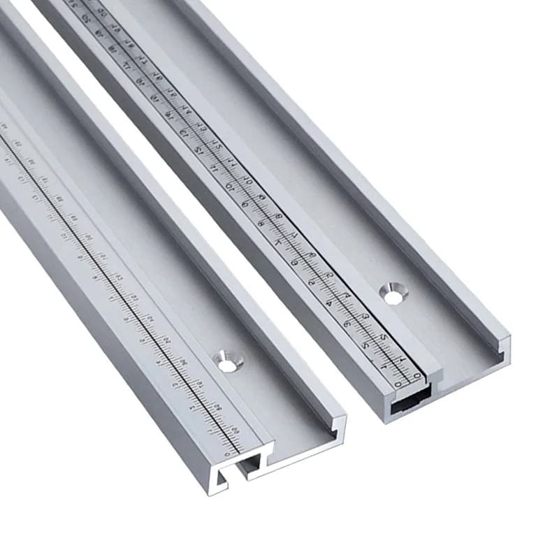 Aluminiowa szyna T z podziałką i nawierconymi otworami